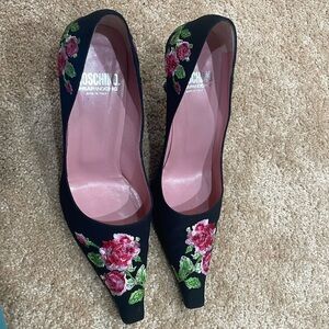 MOSCHINO AUTHENTIC pumps